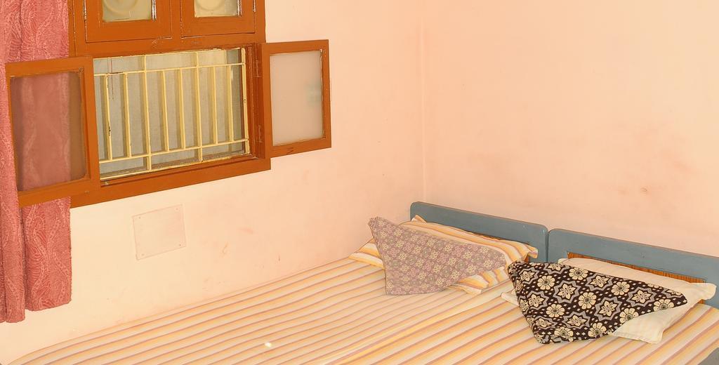 Arunachala Ramana Home Tiruvannamalai Bagian luar foto